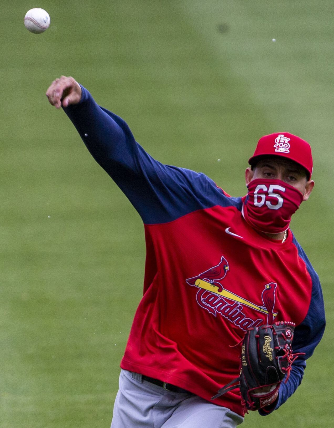 Cardinals face Reds in Cincinnati on opening day